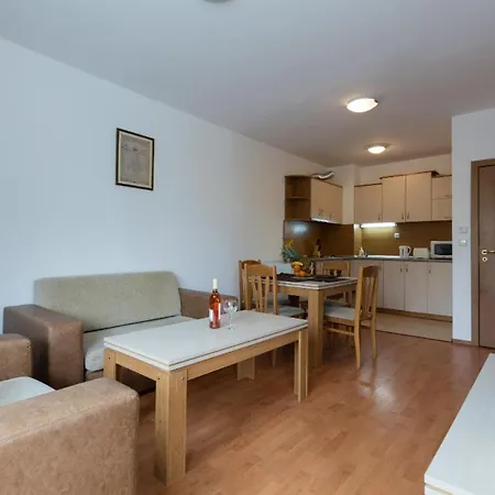 Private In Yassen *