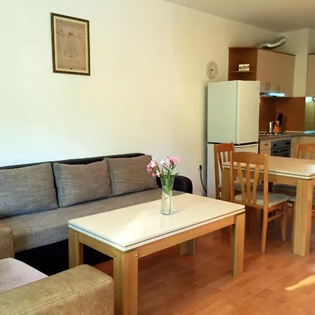 Private In Yassen Sluneční pobřeží